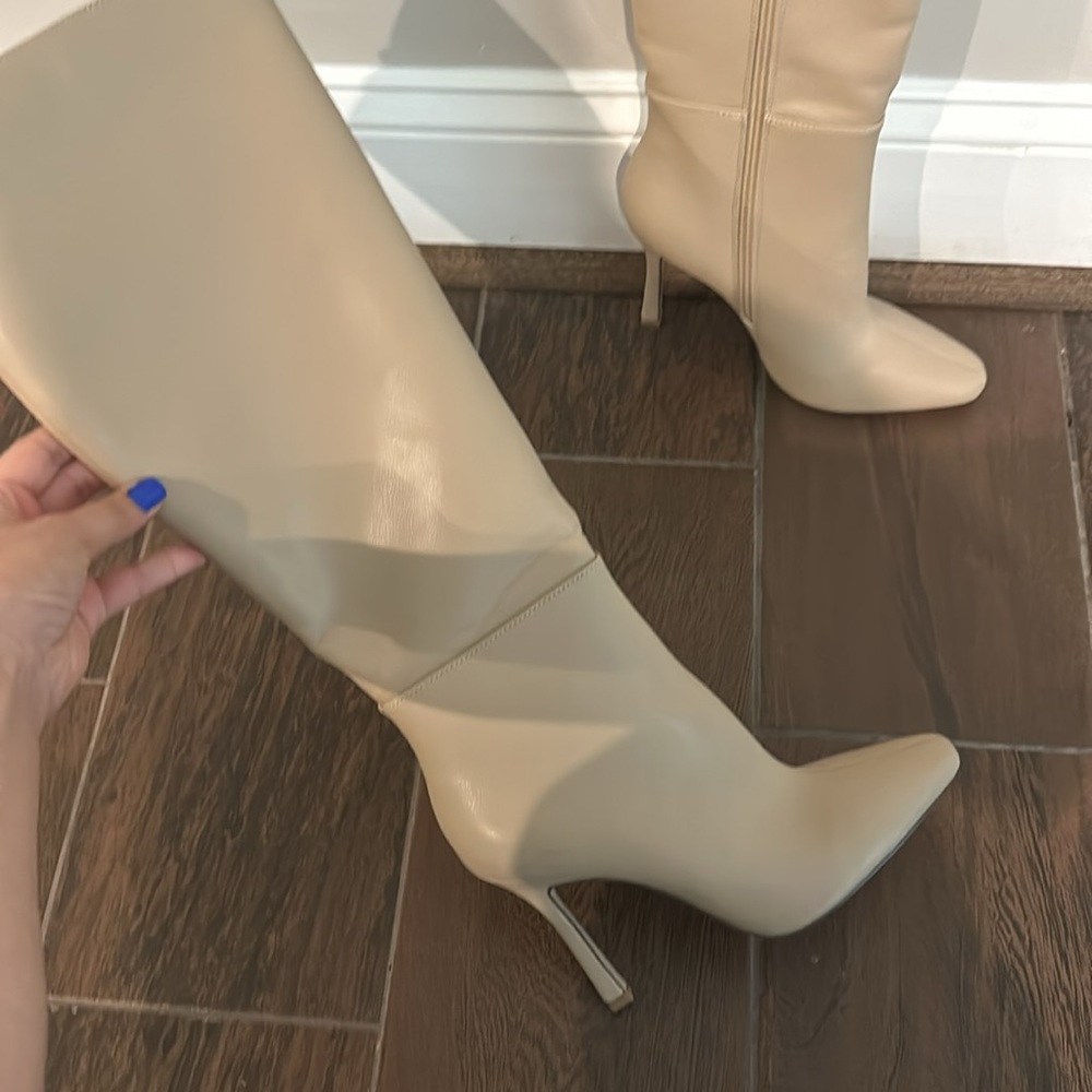 Forever 21 Beige Knee-High Stiletto Boots